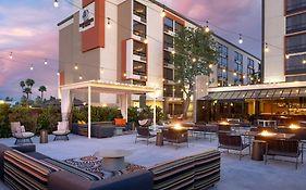 Doubletree By Hilton San Bernardino